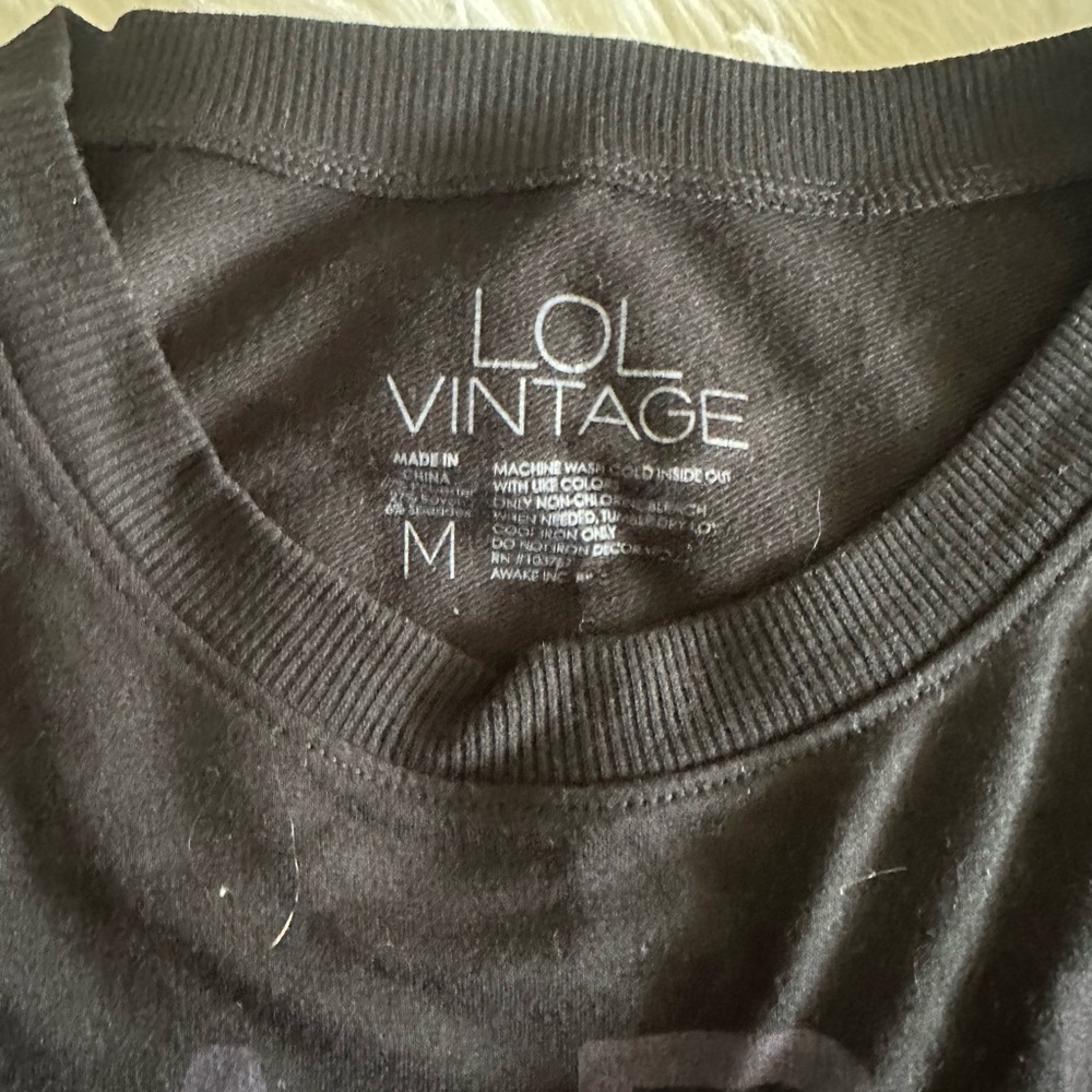 Sweatshirt - Picture 2 of 4